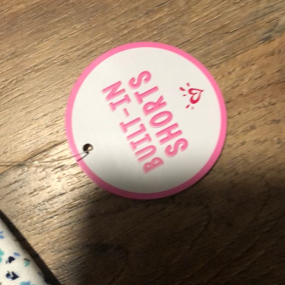 Skirt - Picture 4 of 6